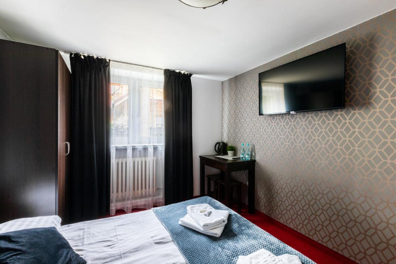 Bed & Breakfast Bialy - 600m Krupowki *