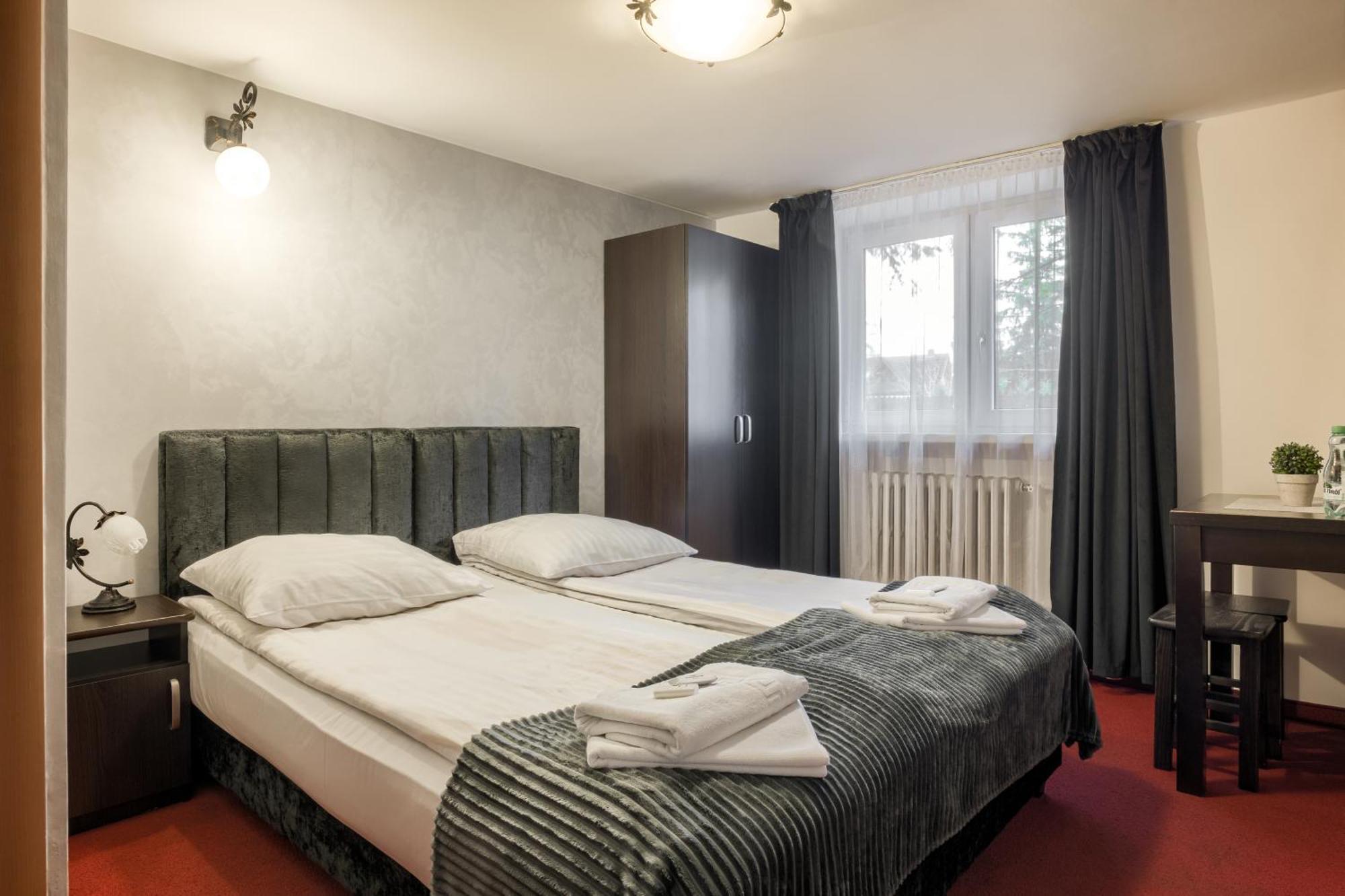 Bialy - 600m Krupowki Bed & Breakfast *