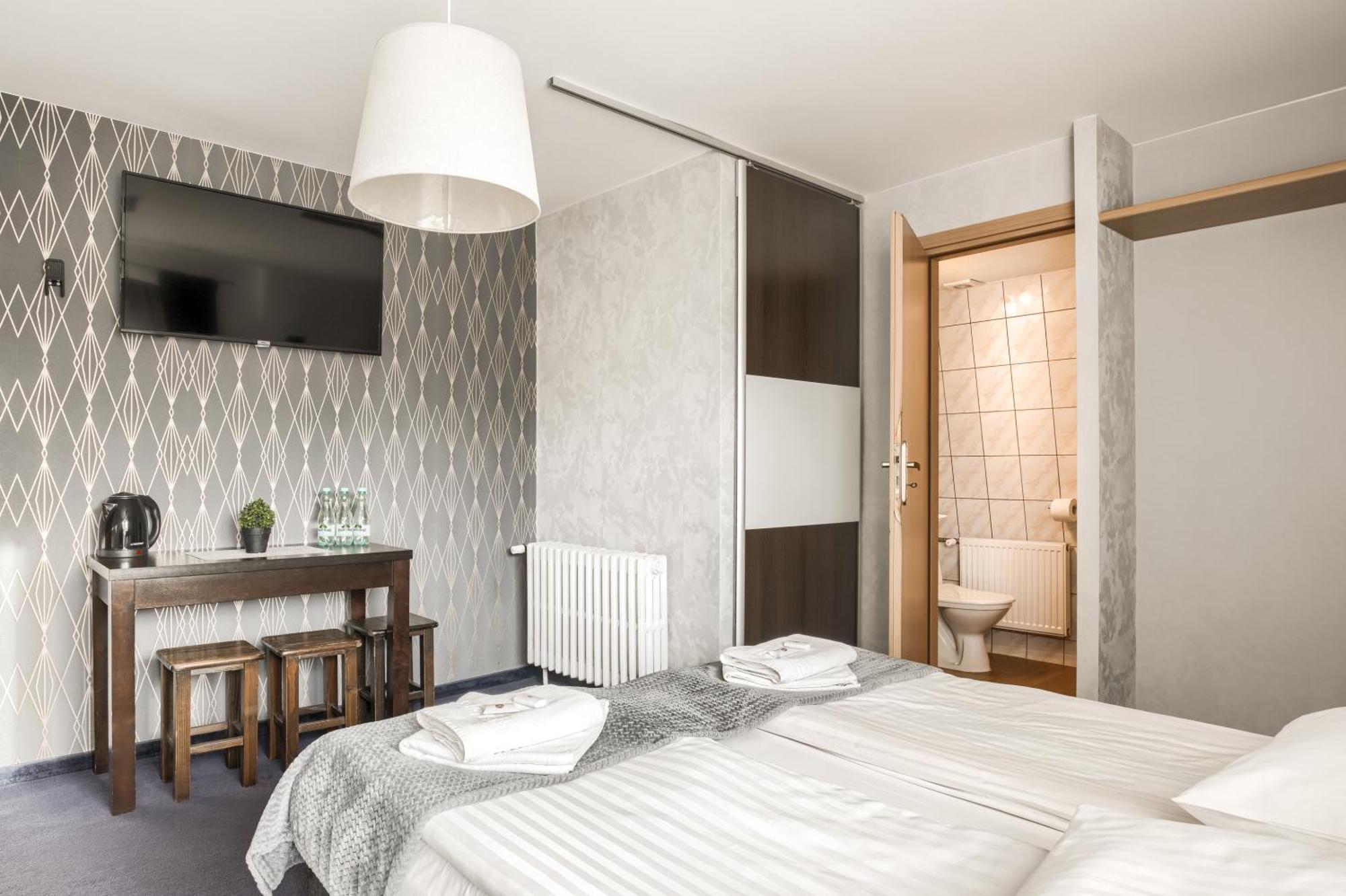 Bed and breakfast Bialy - 600m Krupowki